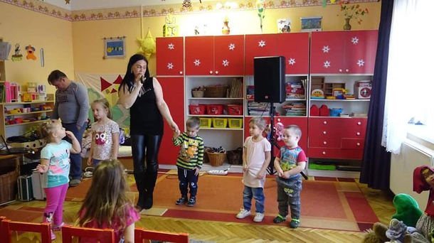 Anetta játékos gyermekprogramon